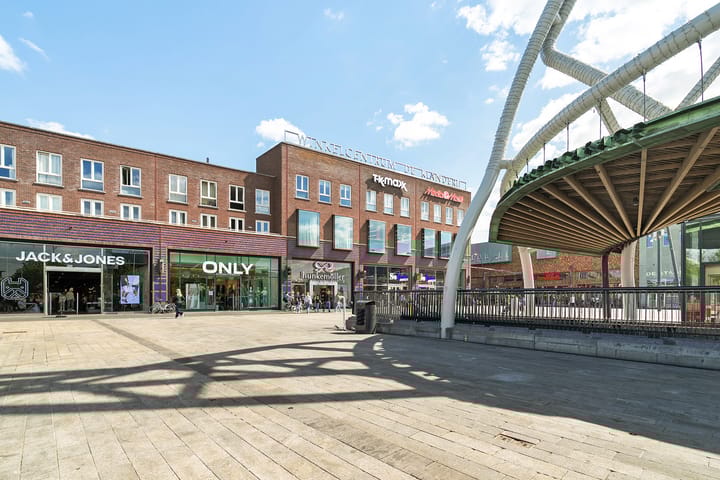 Photo 29 of H.J. van Heekplein 58-21