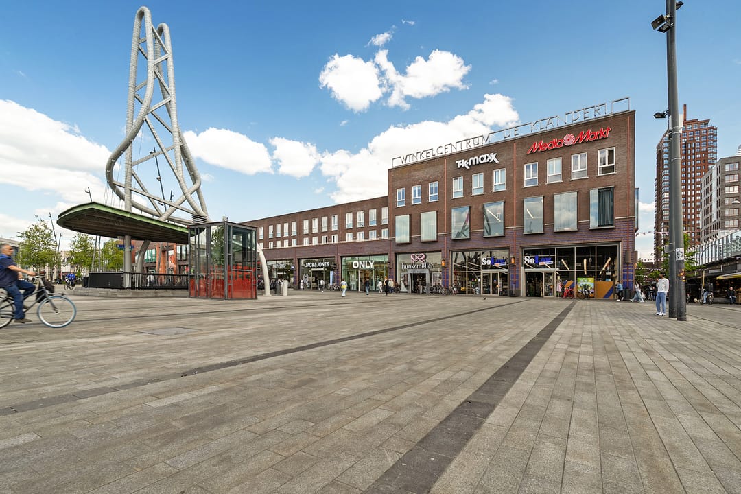 Foto 31 van H.J. van Heekplein 58-21