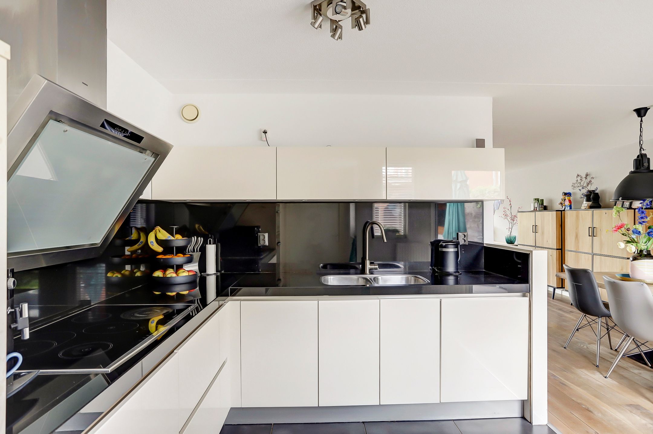 Photo 12 of Weefkamer 91