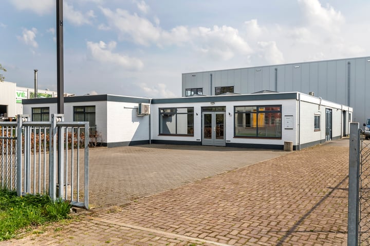Graafschapsstraat 12, Buren (GE)