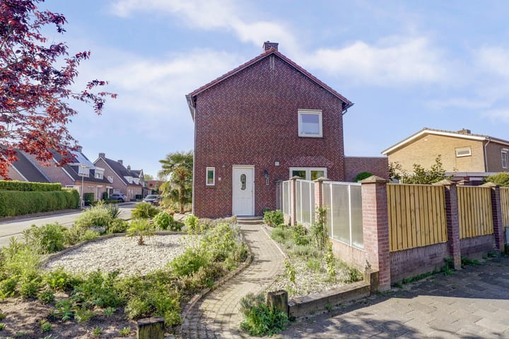 Foto 30 van St. Odastraat 34