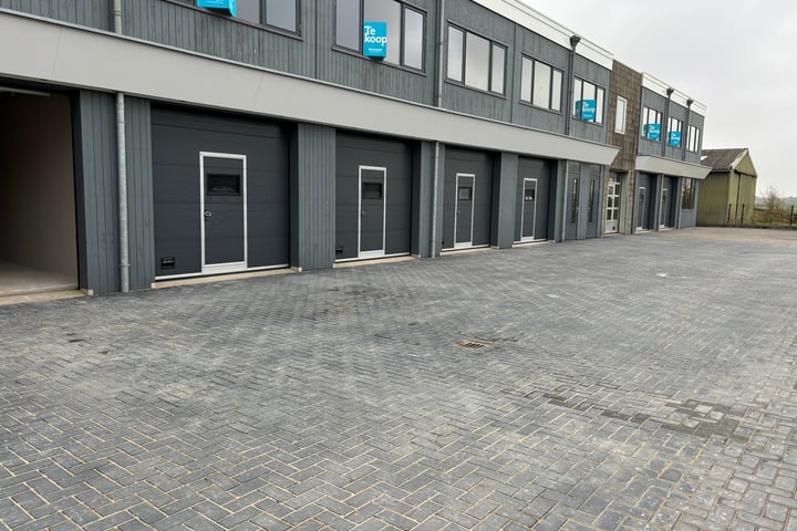 J.J. Allanstraat 176, Westzaan