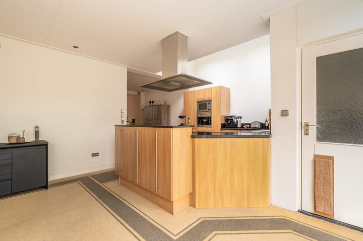 Foto 32 van C.W. Lubbersstraat 4