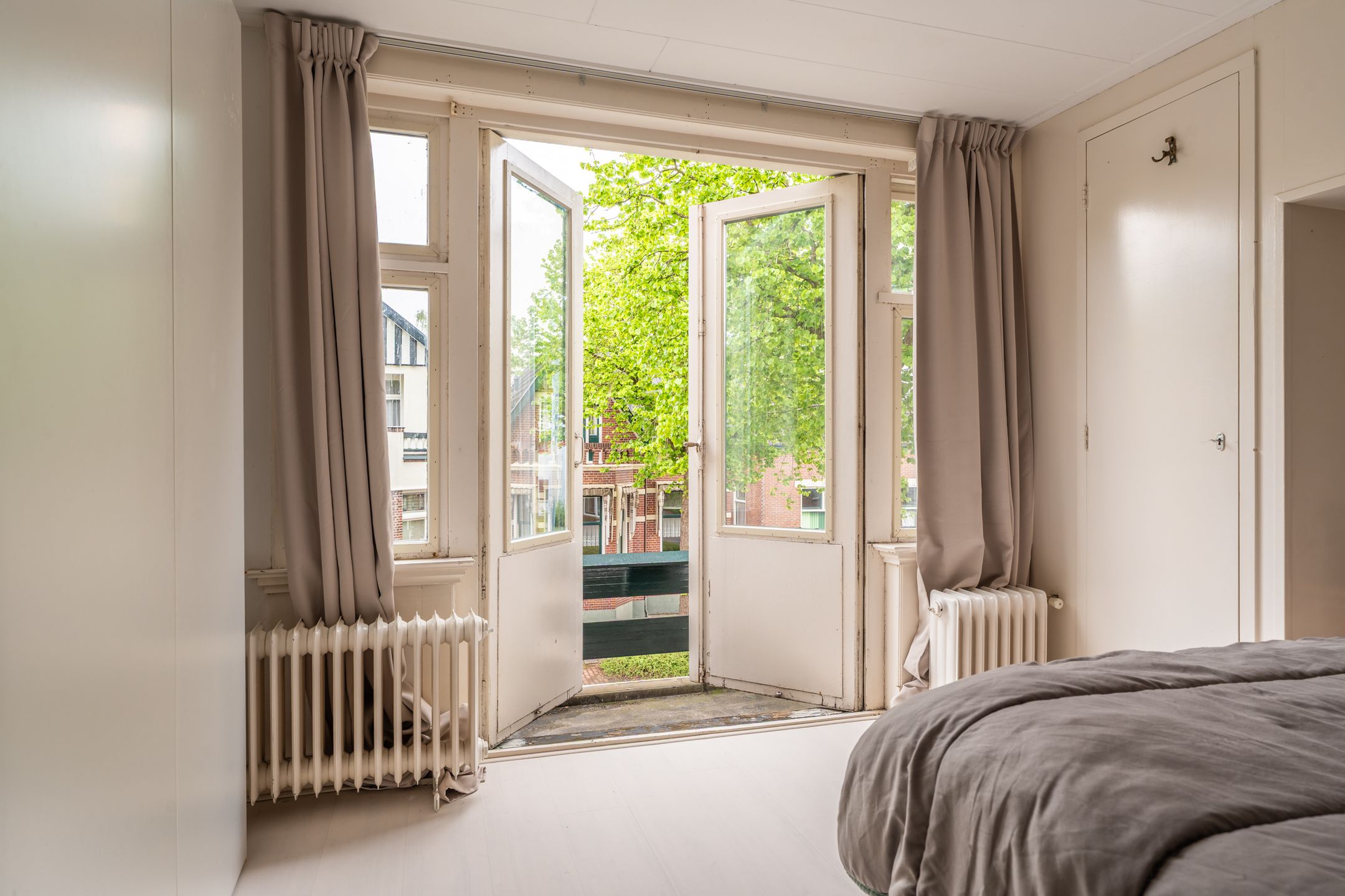 Photo 39 of C.W. Lubbersstraat 4