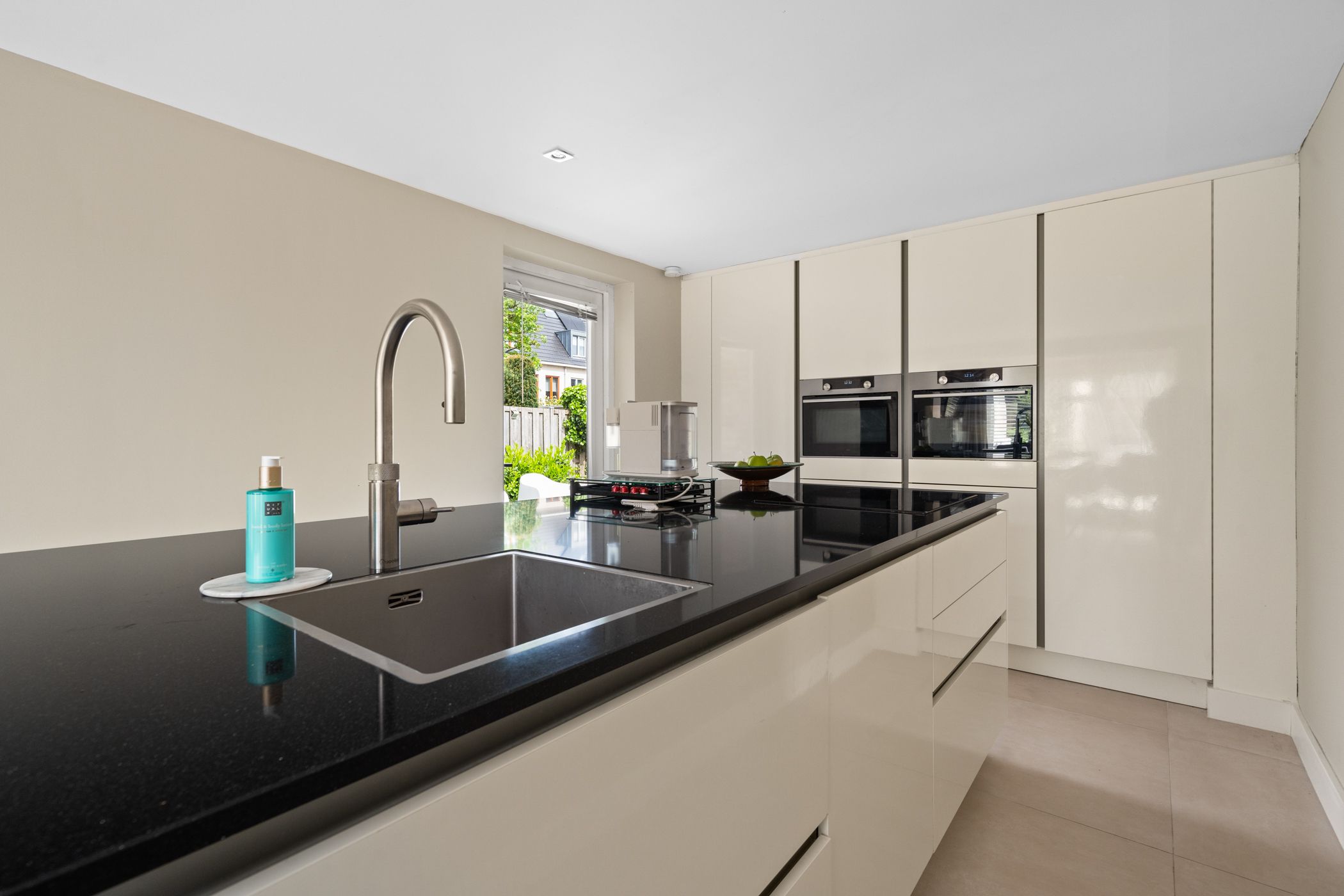 Foto 18 van Waalsteen 33