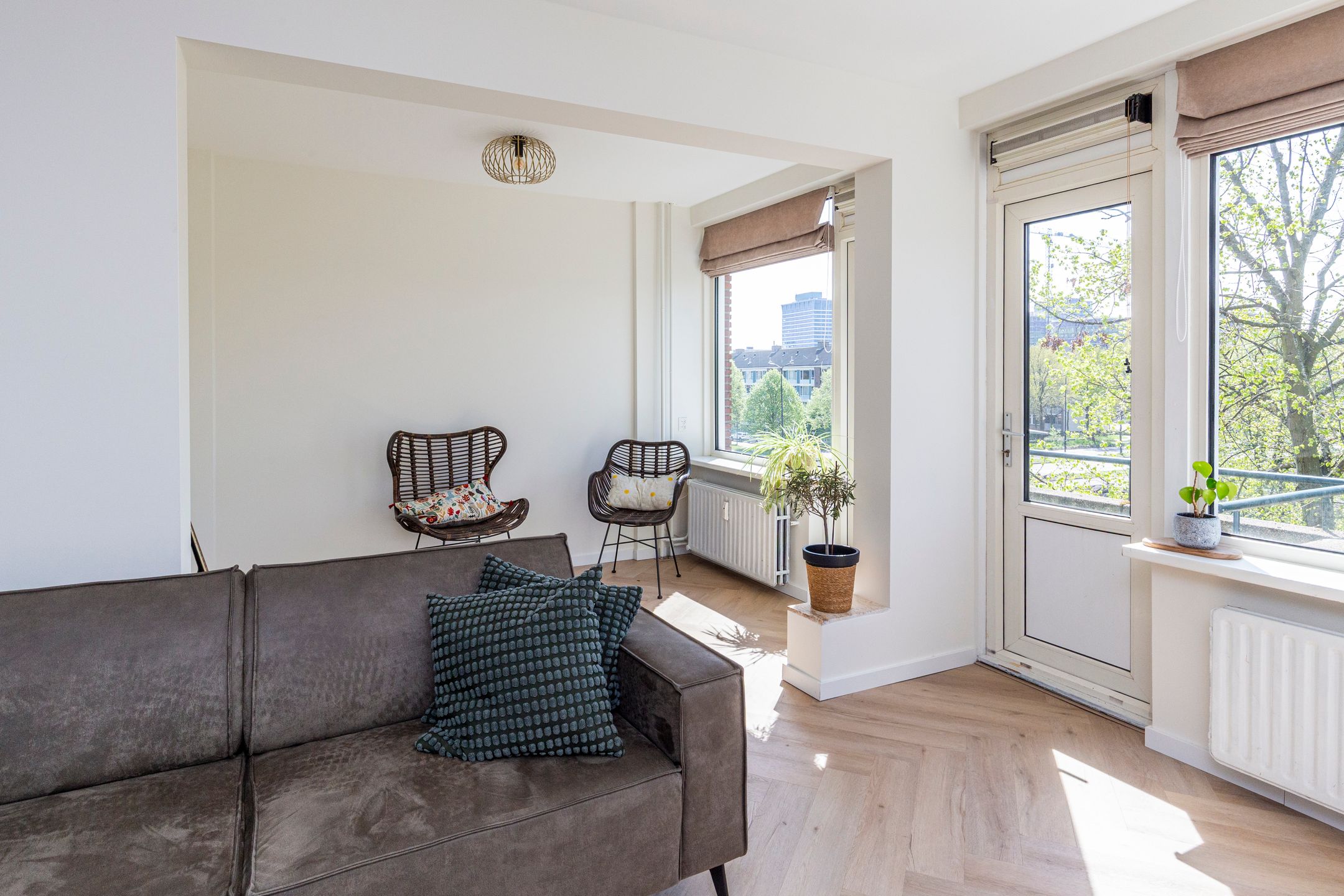 Foto 9 van Mgr P.J. Willekenslaan 133