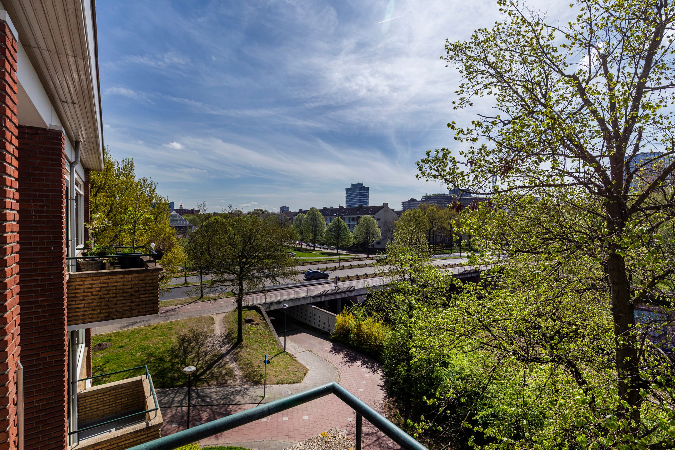 Foto 27 van Mgr P.J. Willekenslaan 133