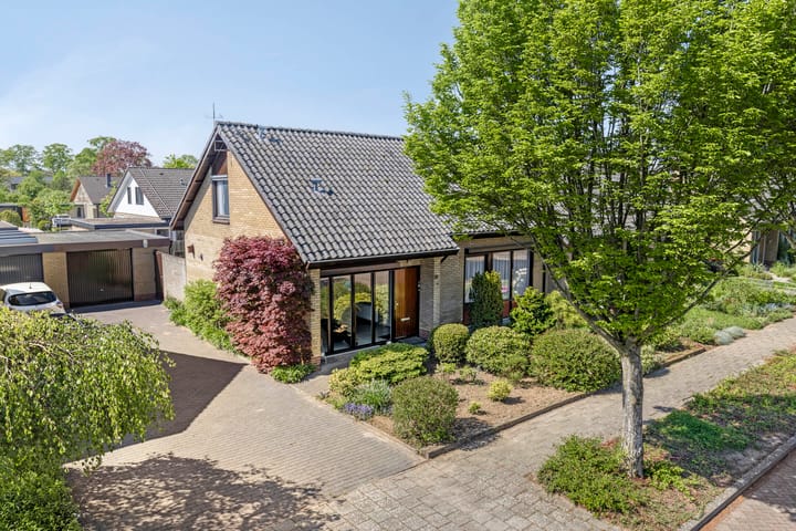 Foto 2 van Prins Clauslaan 10