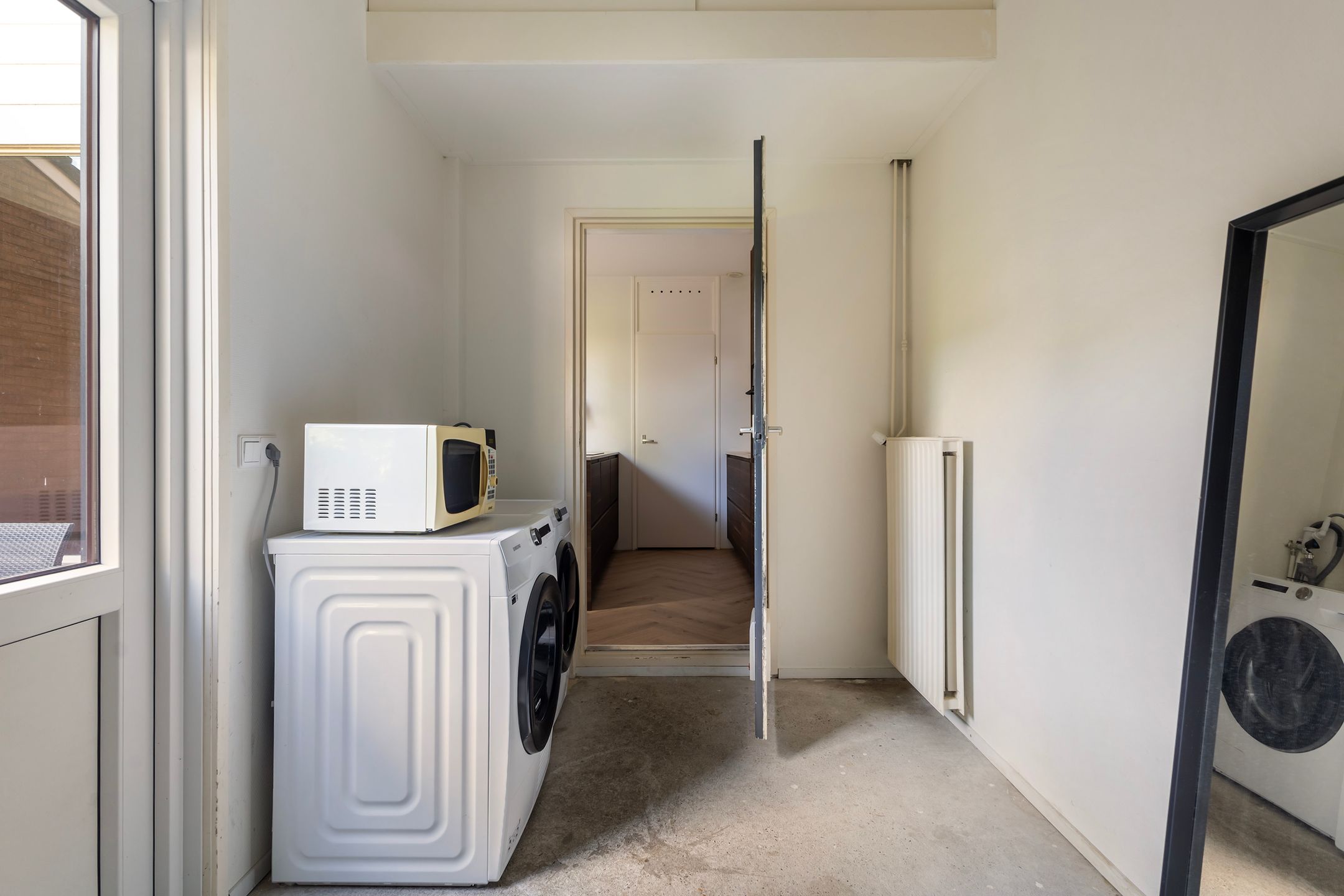 Foto 21 van Maagdepalm 33