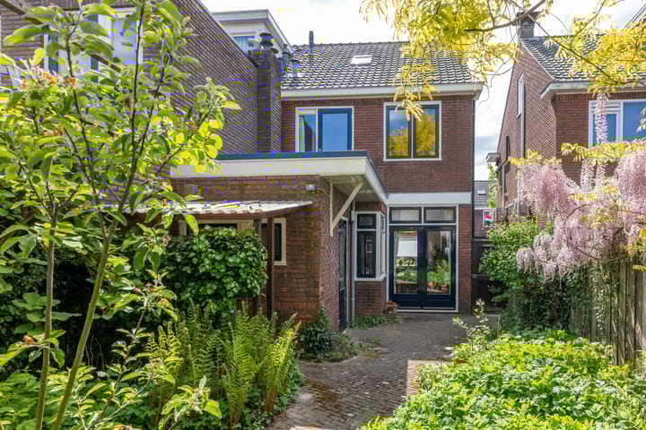 Foto 24 van Van Diemenstraat 79