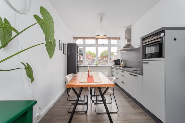 Photo 8 of Edisonstraat 18