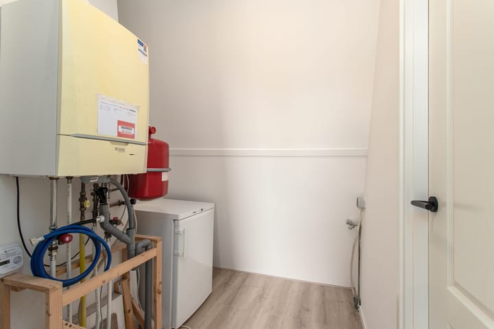 Photo 21 of Edisonstraat 18