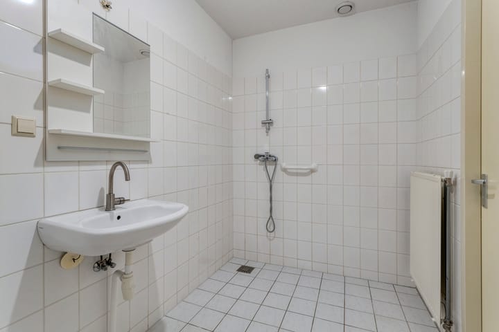 Foto 9 van Wolbrantskerkweg 106-D