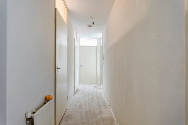 Foto 11 van Wolbrantskerkweg 106-D