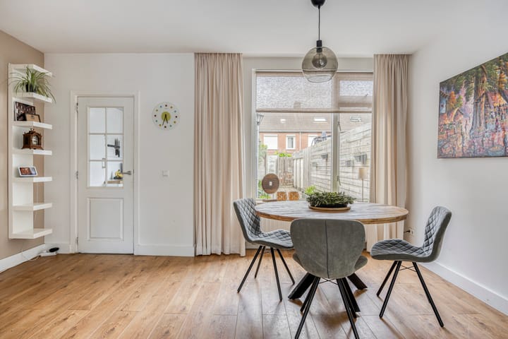 Foto 10 van Oerlesestraat 151