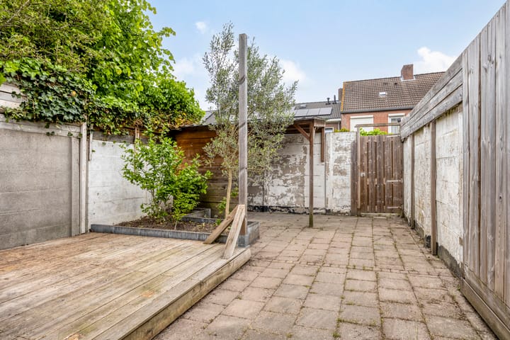 Foto 32 van Oerlesestraat 151