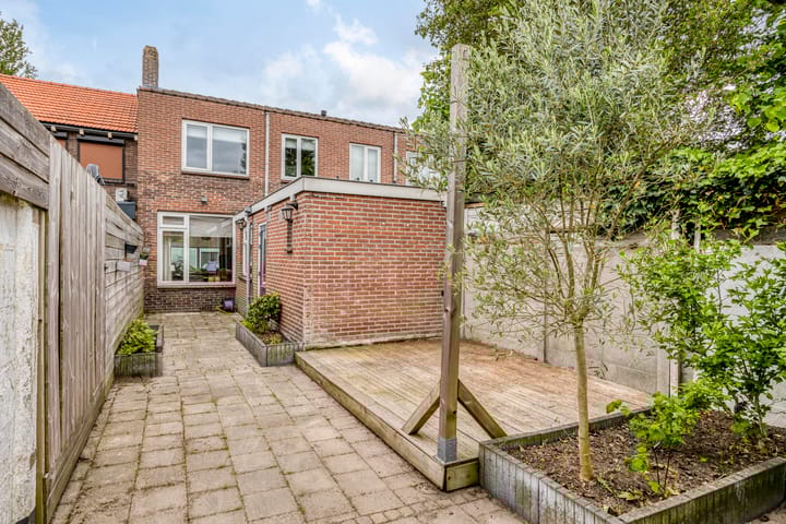 Foto 34 van Oerlesestraat 151