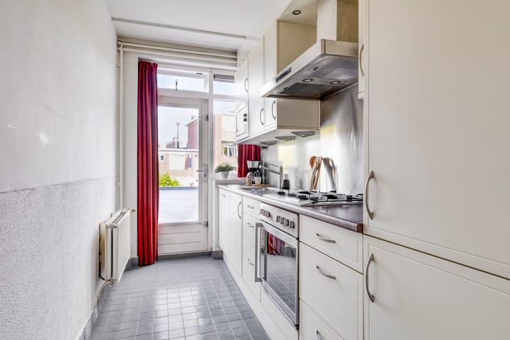 Foto 18 van Huygensstraat 18