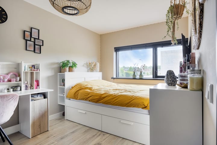 Foto 12 van Naardenstraat 161