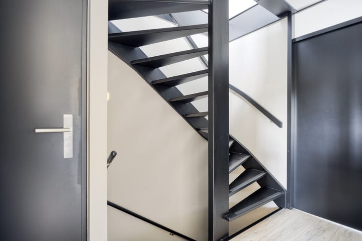 Foto 20 van Naardenstraat 161