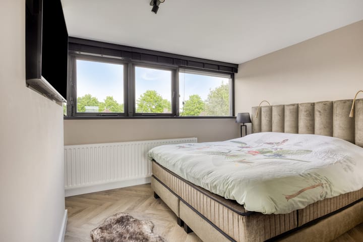 Foto 23 van Naardenstraat 161