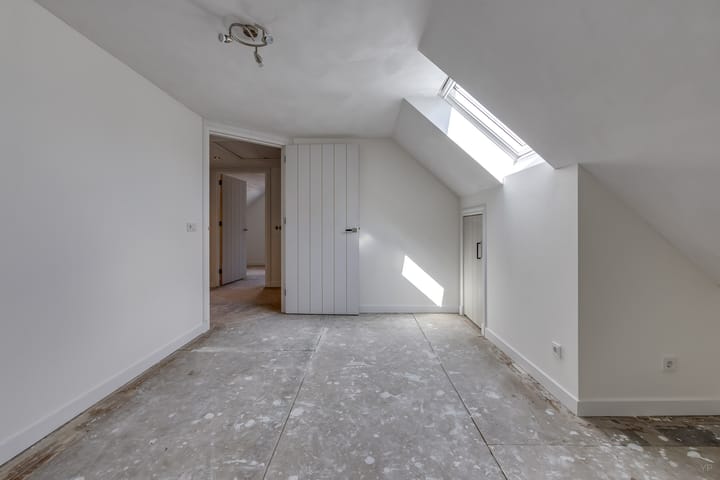 Foto 38 van Oosterstraat 46