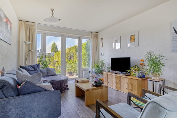 Photo 3 of J F Kennedylaan 17