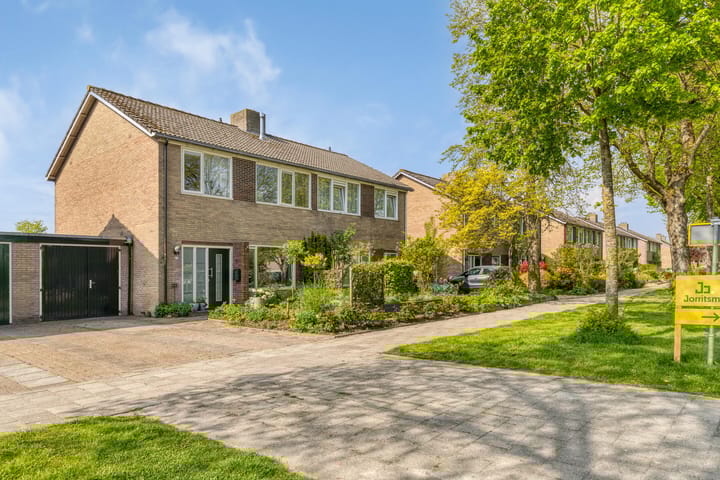 Photo 4 of J F Kennedylaan 17