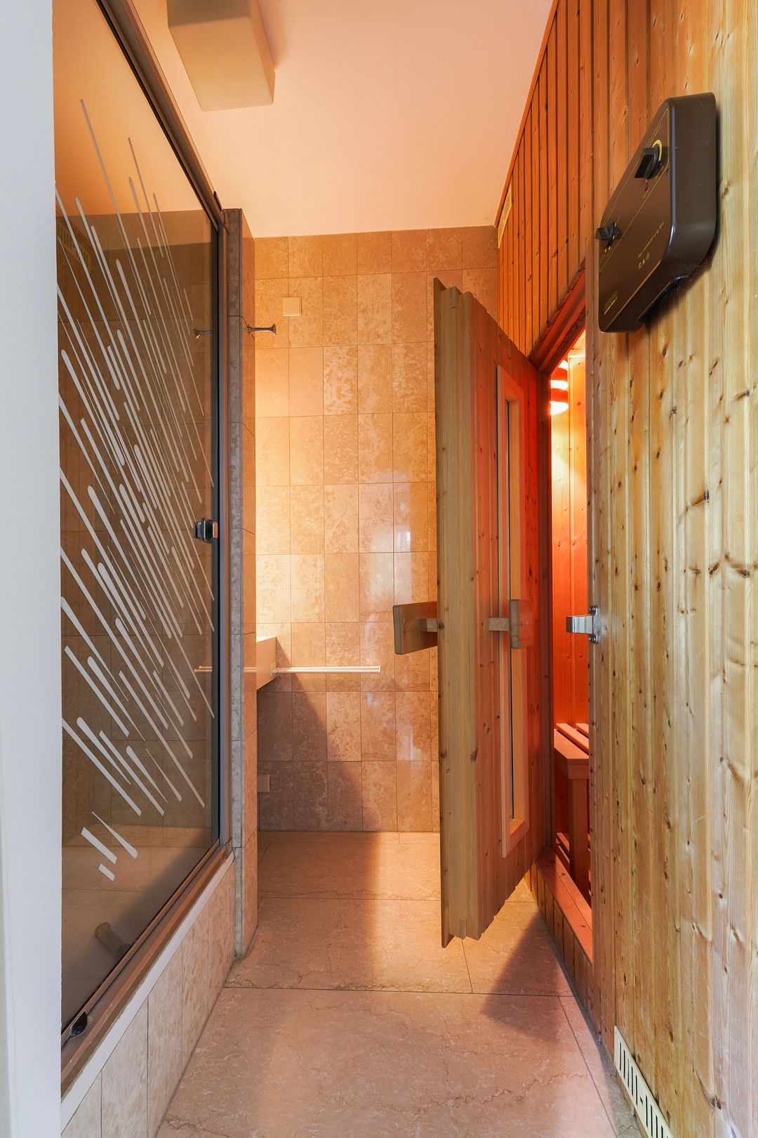 Photo 22 of Moergestelseweg 107