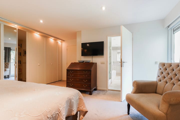 Foto 25 van Moergestelseweg 107