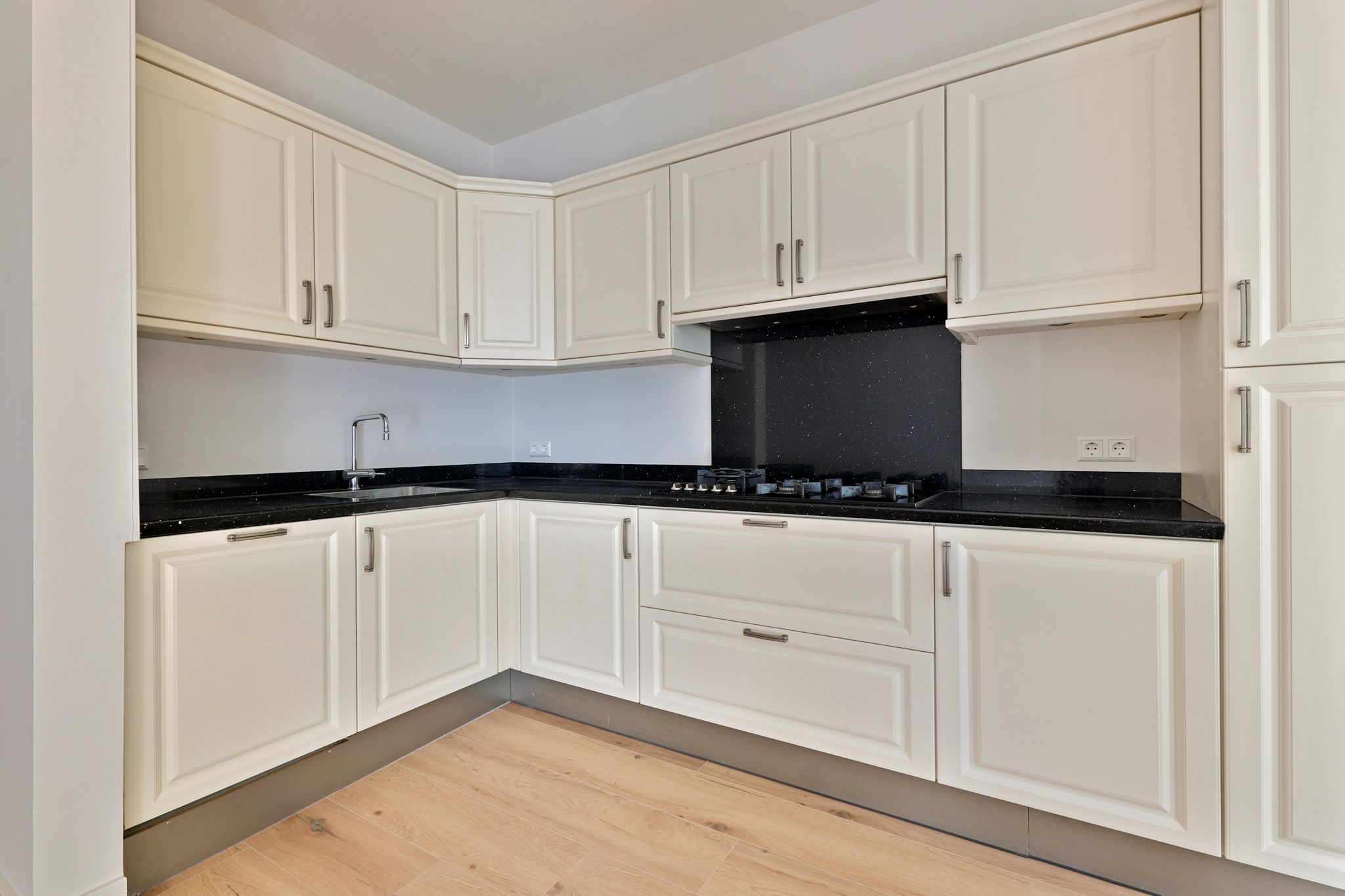 Foto 12 van Tweede Jan van der Heijdenstraat 34-1