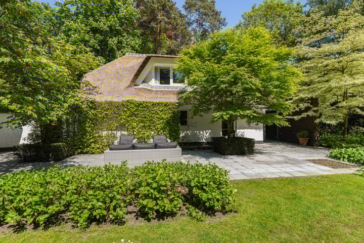 Foto 36 van Moergestelseweg 107