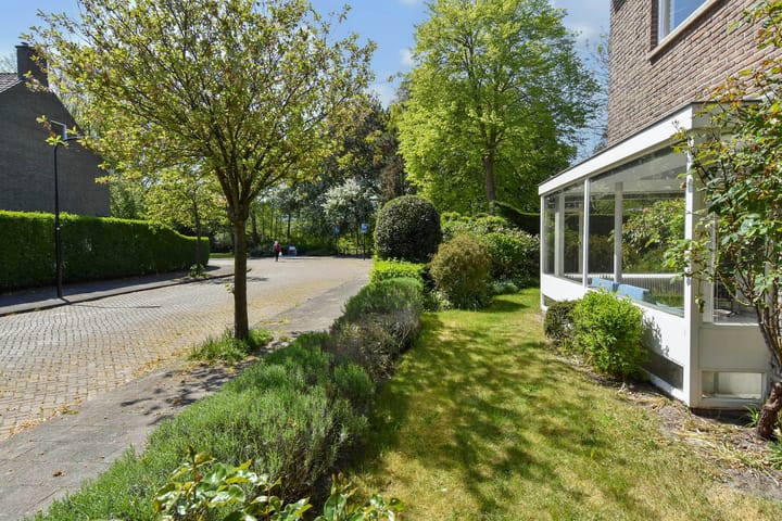 Foto 11 van Dr Augustijnlaan 3