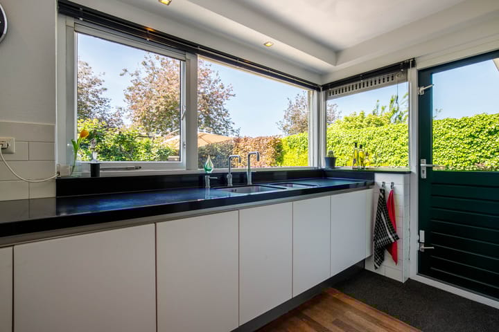 Foto 16 van Zernikelaan 21