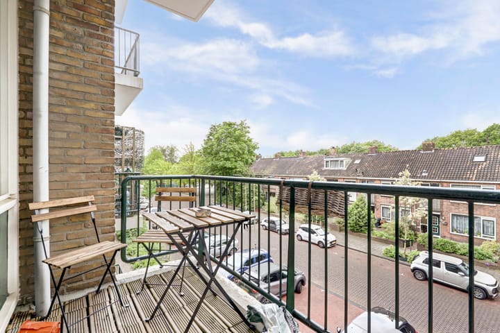 Photo 19 of Bachstraat 438