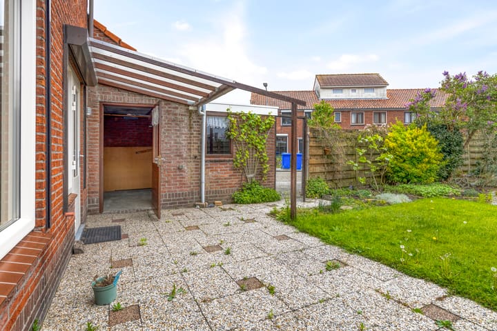 Foto 33 van Aagje Dekenstraat 16