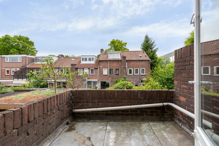 Foto 26 van Barkasstraat 58