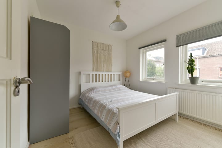 Foto 29 van Barkasstraat 58