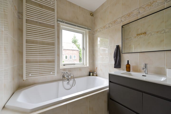 Foto 33 van Barkasstraat 58