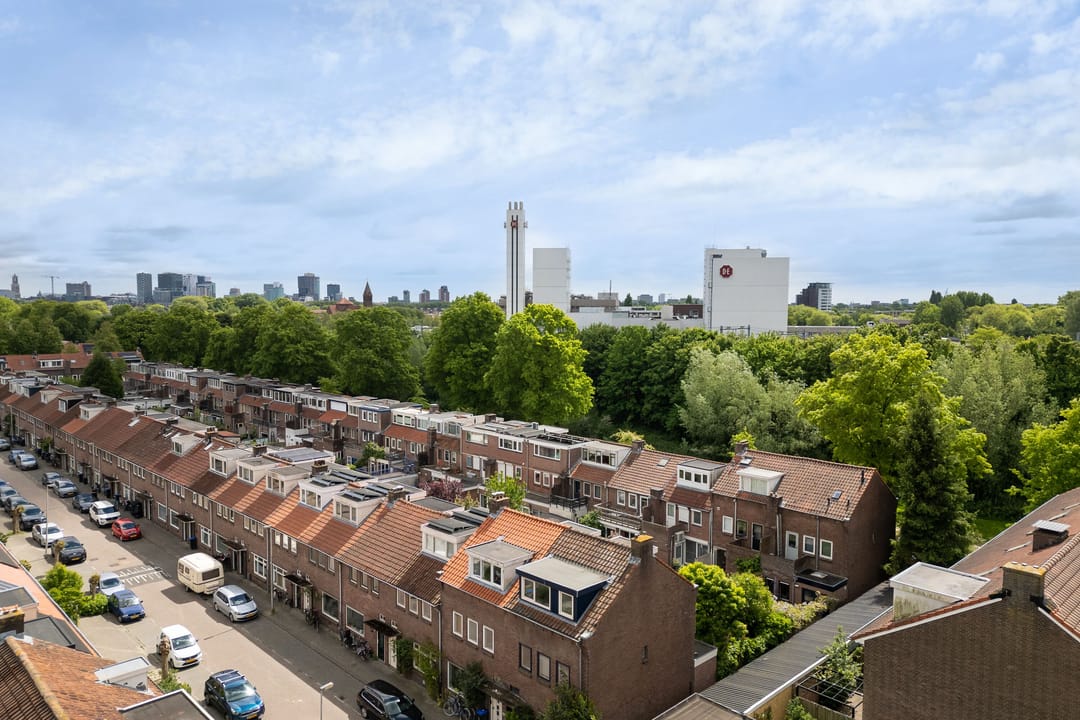 Foto 52 van Barkasstraat 58