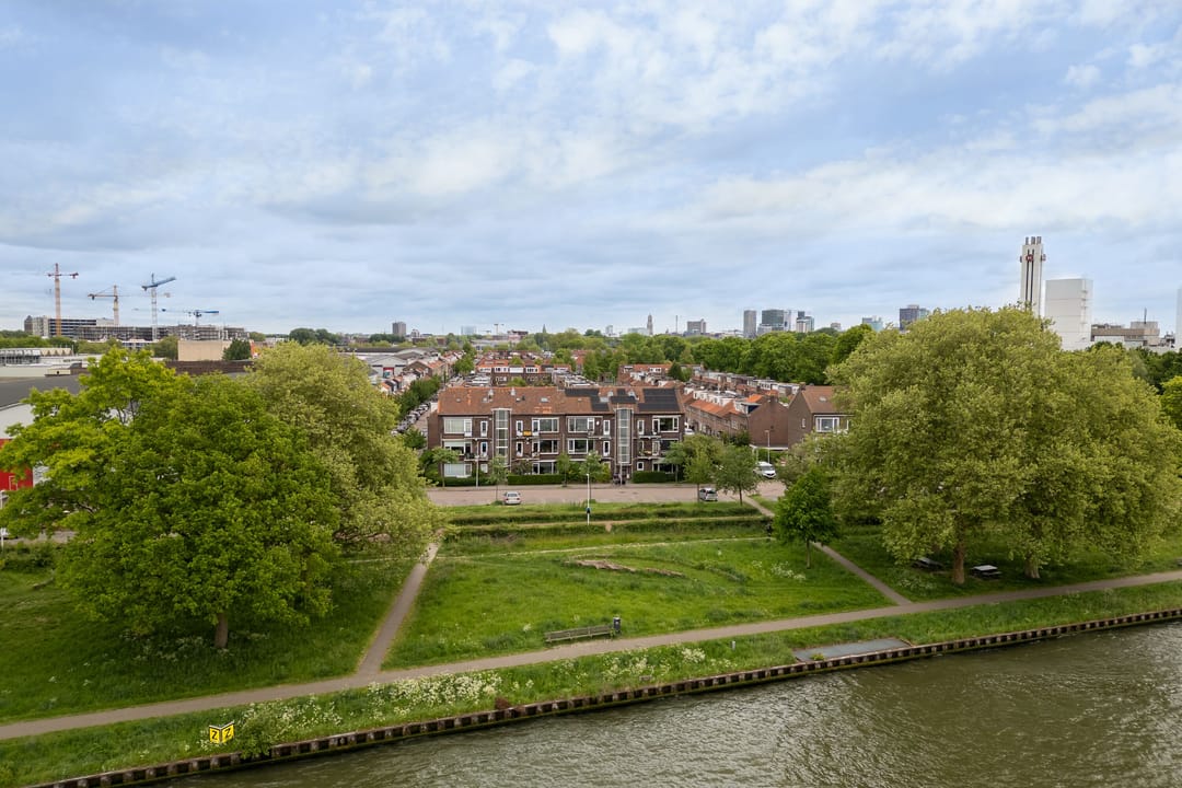 Foto 53 van Barkasstraat 58