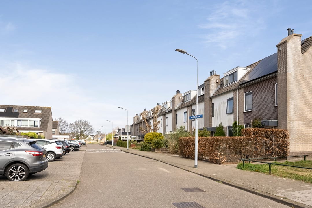 Photo 43 of Waltmanstraat 3