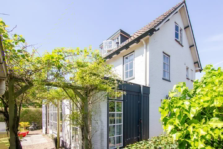 Foto 27 van Jacob van Ruisdaellaan 26