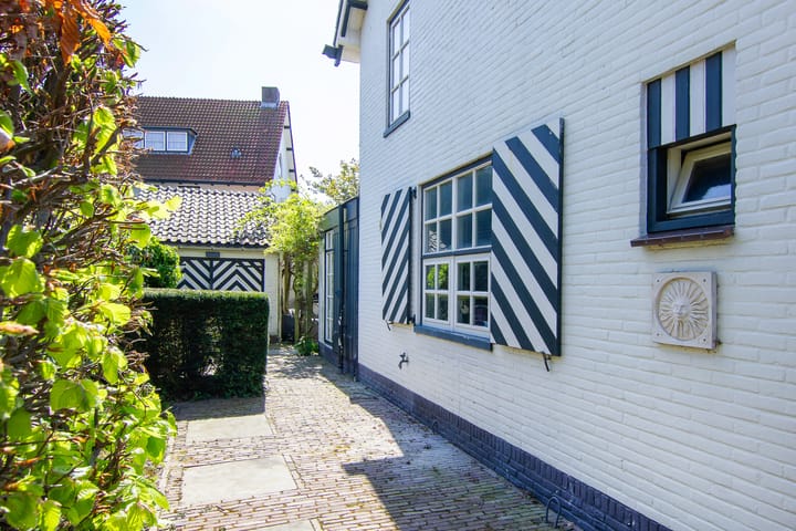 Foto 43 van Jacob van Ruisdaellaan 26