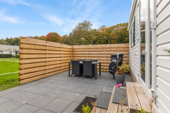 Foto 20 van Sminkewei 7-76