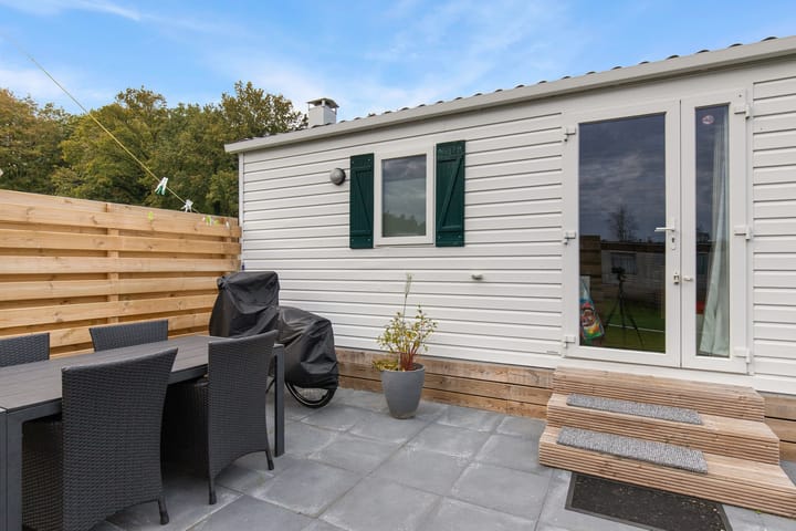 Foto 21 van Sminkewei 7-76