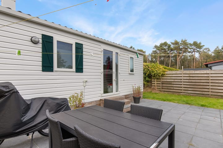 Foto 22 van Sminkewei 7-76