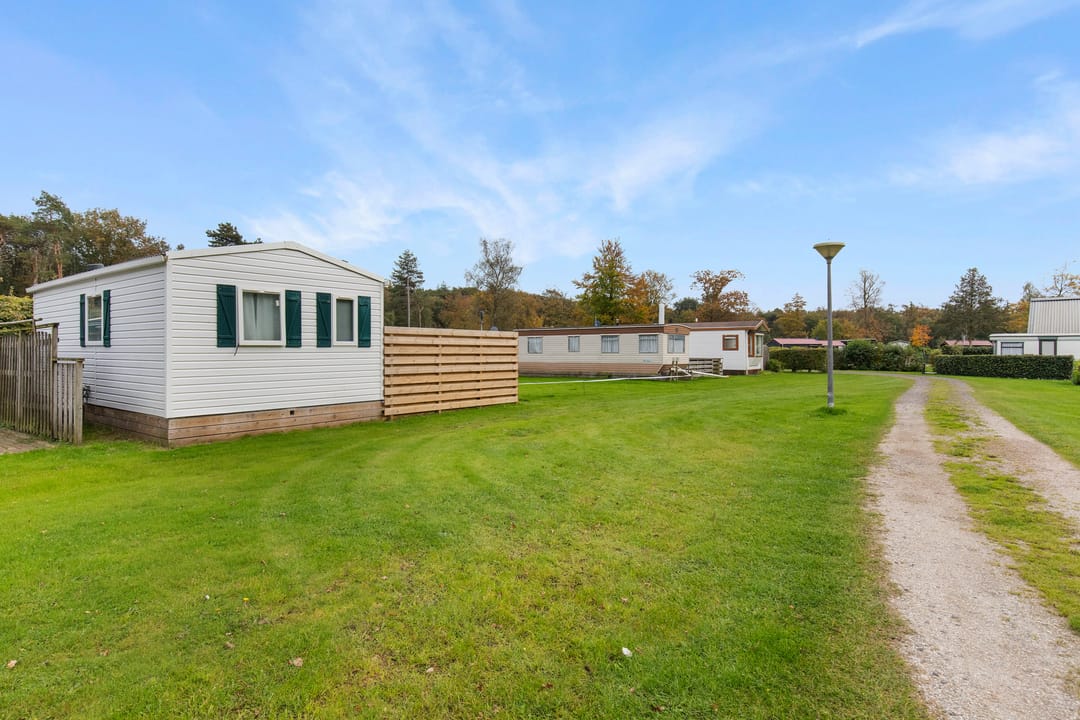 Foto 26 van Sminkewei 7-76