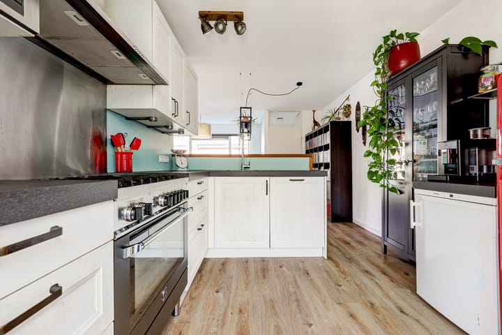 Foto 11 van Willemsweg 144