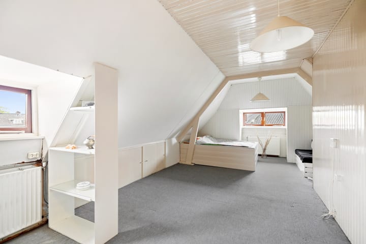 Foto 22 van Johannes Sinthenstraat 13